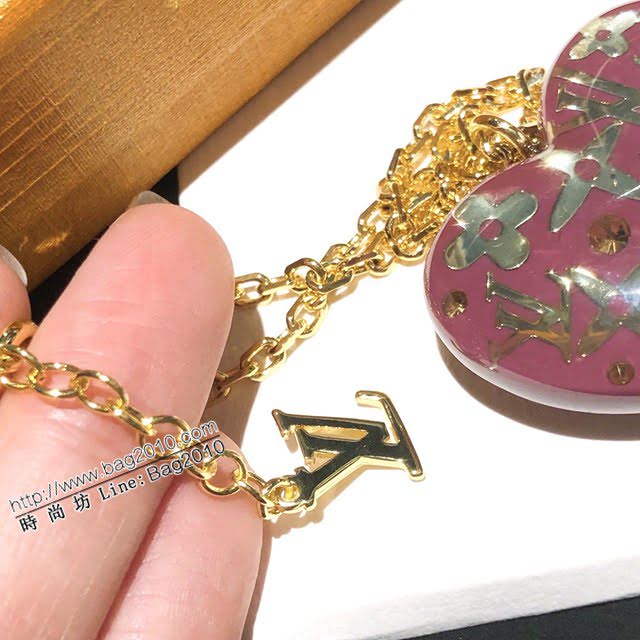 Louis Vuitton新款飾品 路易威登亞克力老花項鏈 LV粉色桃心圖案項鏈鎖骨鏈  zglv1965